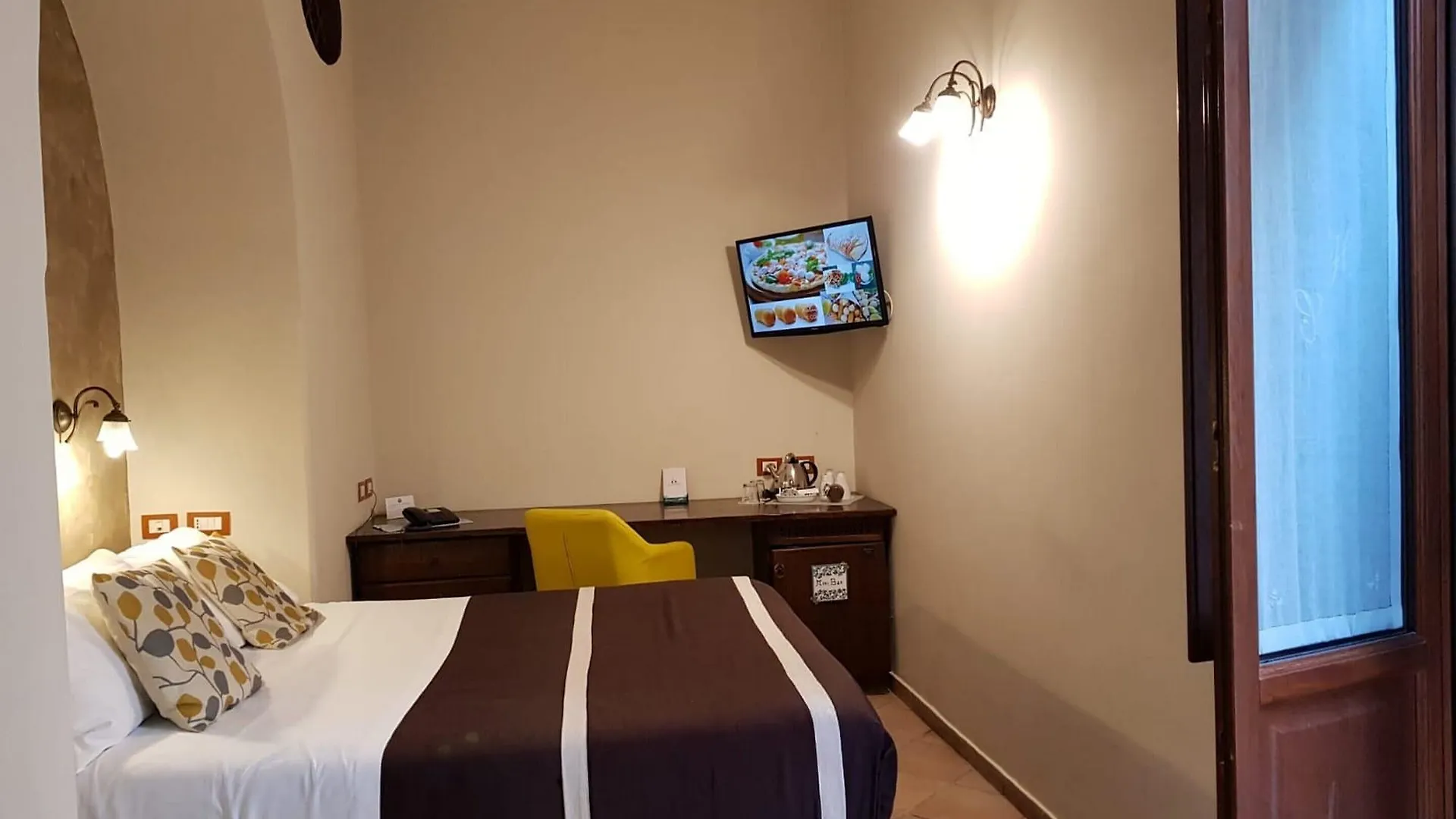 Hotel Il Convento Naples 3*,