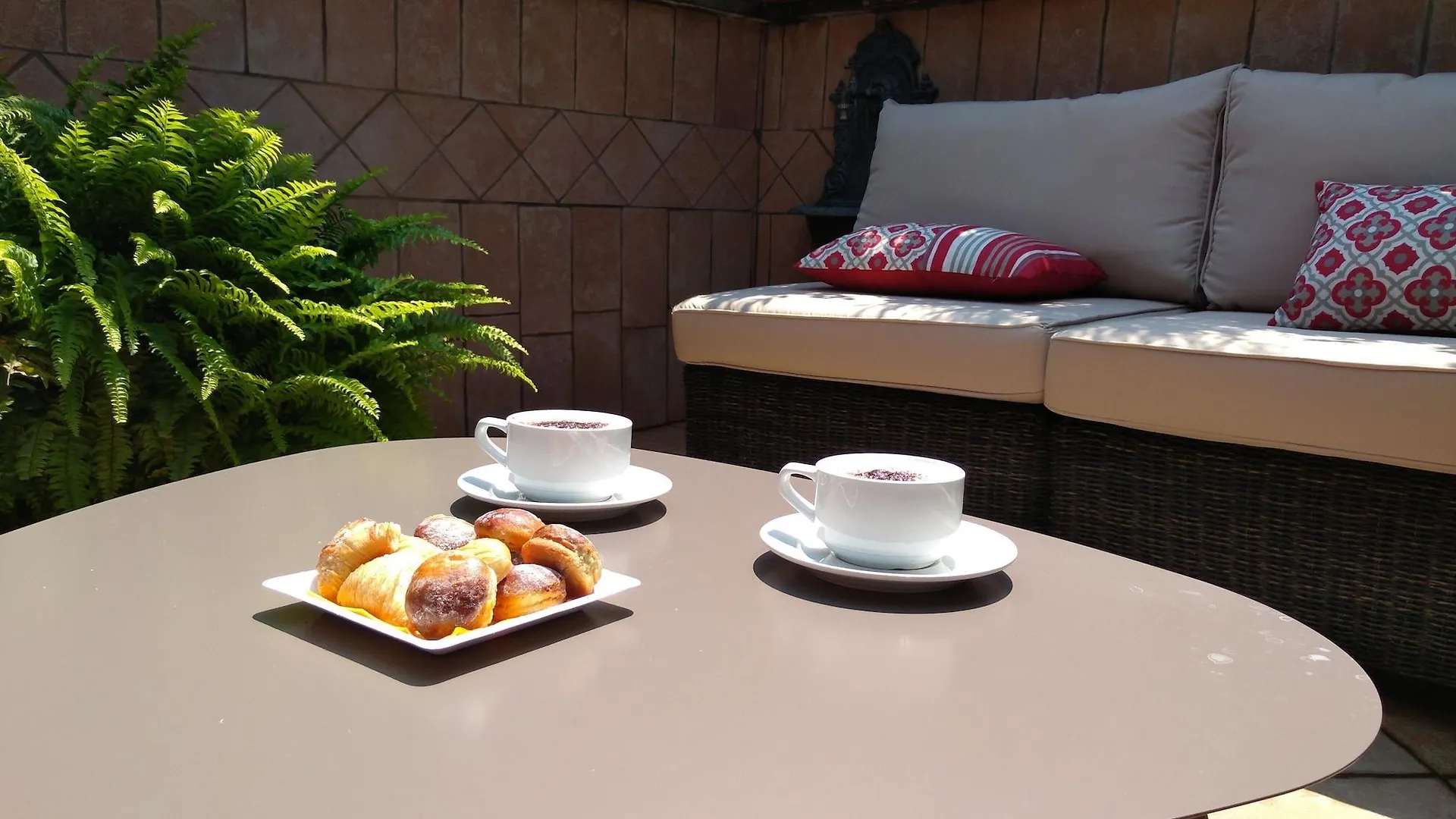 Hotel Il Convento Naples Italy