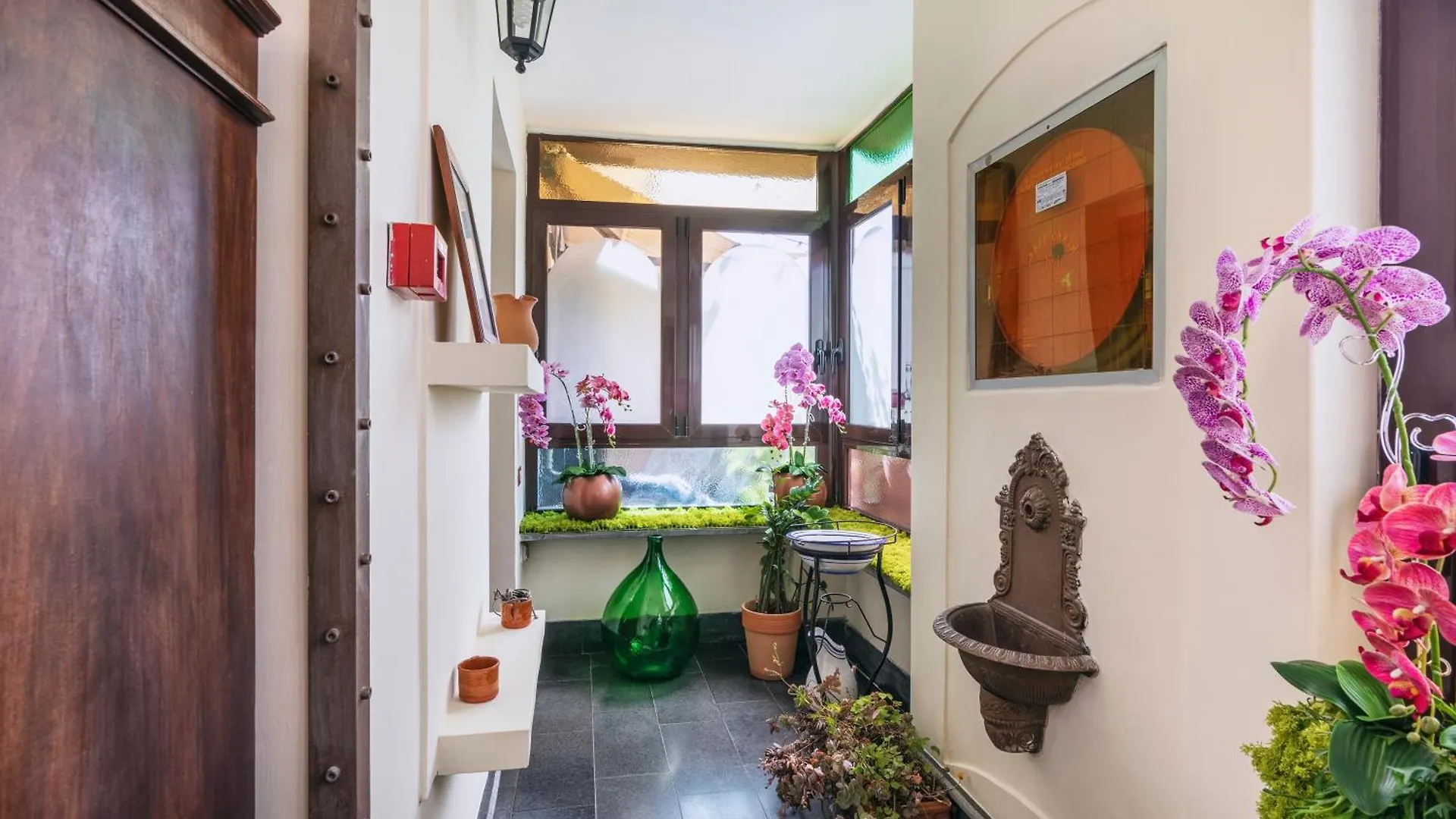 Hotel Il Convento Naples 3*,